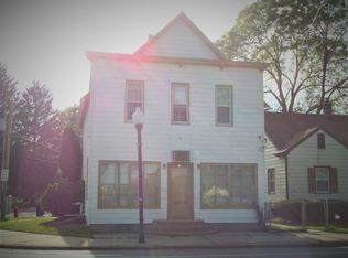 3581 S Kinnickinnic Ave #A, Saint Francis, WI 53235