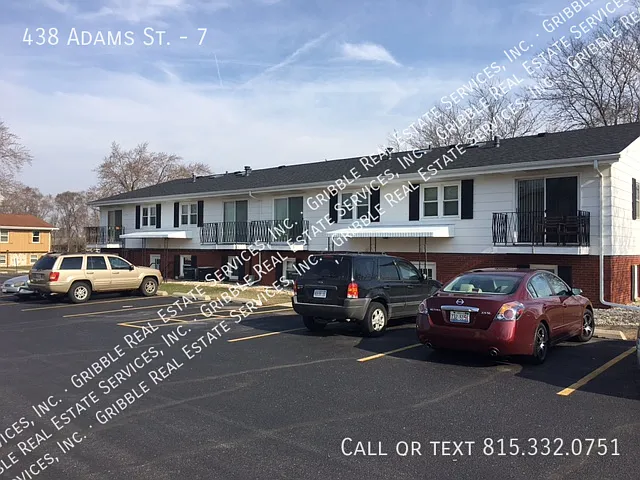 438 Adams St #7 — Photo 9