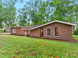74 Knollwood Dr, Newport News, VA 23608