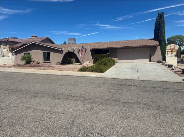 295 Greenway Dr, Kingman, AZ 86401