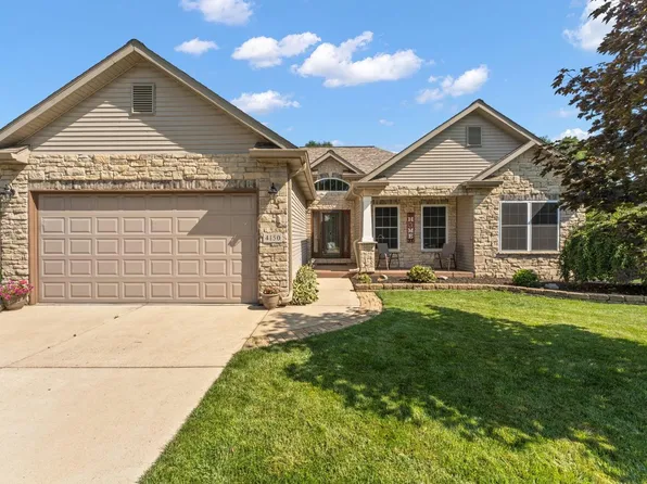 4150 Abercrombie Dr, Chesterton, IN 46304