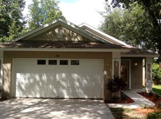 708 Cape Cod Cir, Valrico, FL 33594