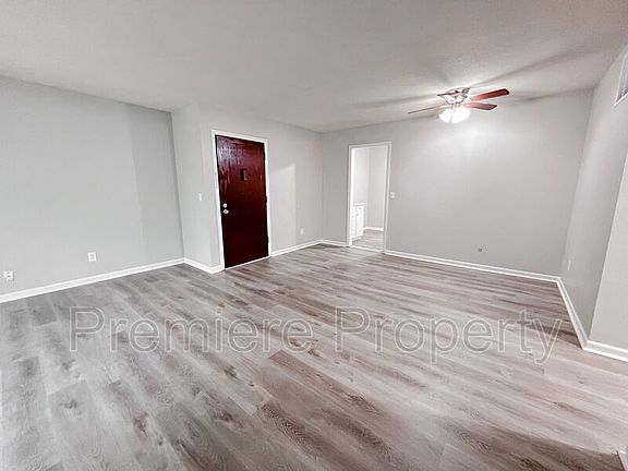 4th image of 8616 Countryshire Ln #8616