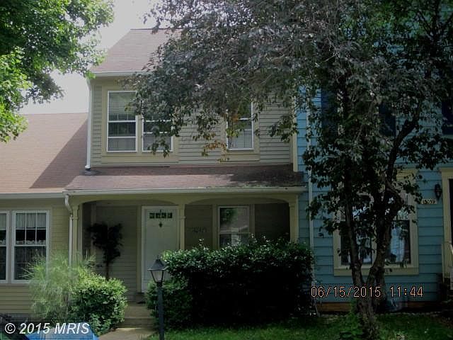1st image of 15057 Maple Glen Ct