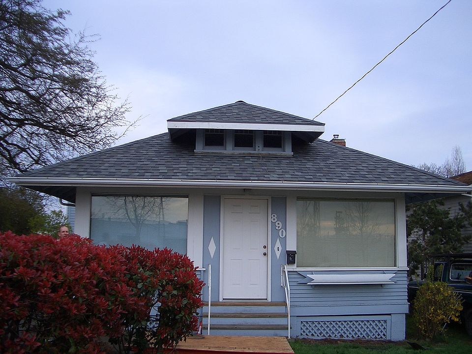 1st image of 890 SE Ireland St
