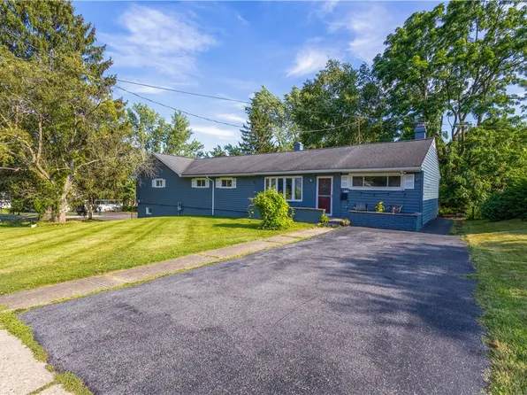 489 W North St, Geneva, NY 14456