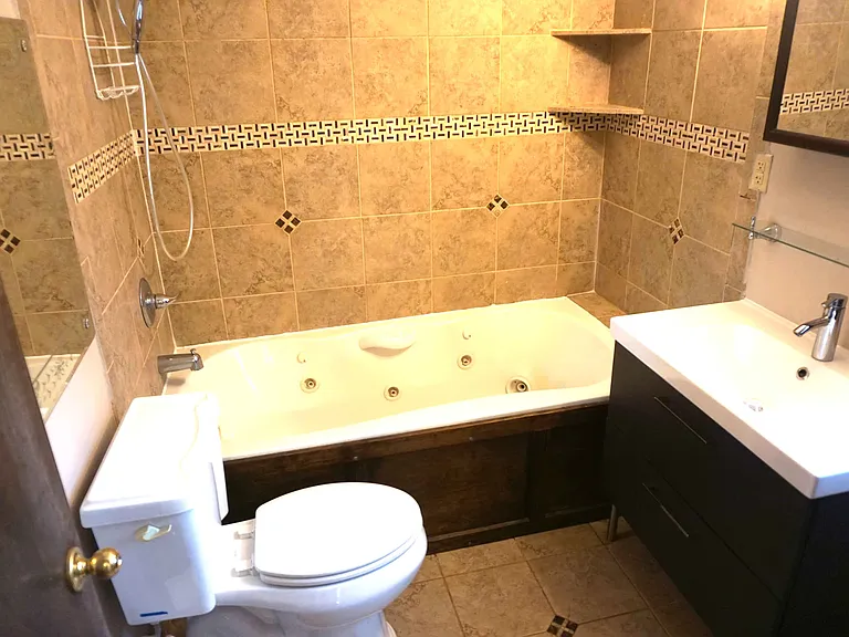 4957 Troostwood Rd — Photo 7