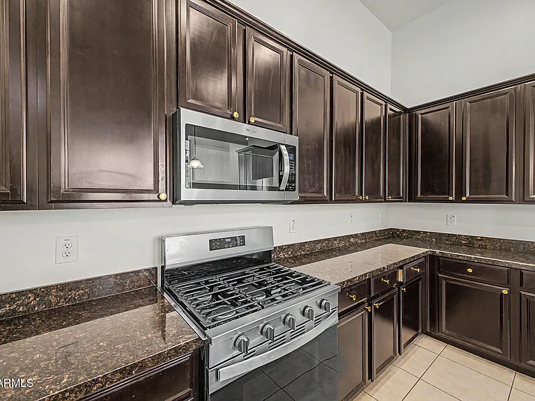 14210 W Harvard St — Photo 32