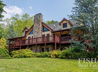 1596 Little Pine Run Rd, Jersey Shore, PA 17740