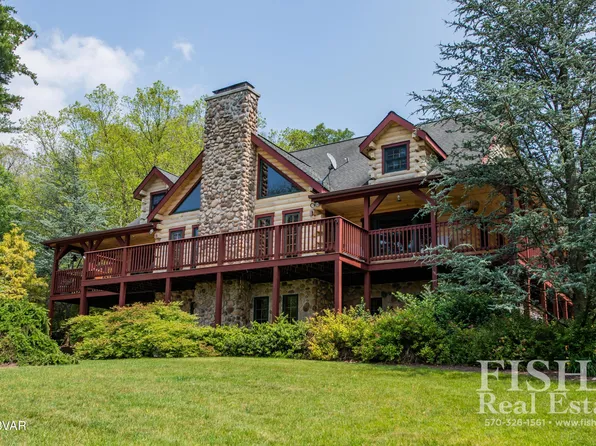 1596 Little Pine Run Rd, Jersey Shore, PA 17740