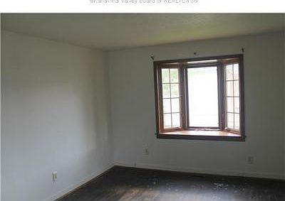 3rd image of 4824 Kentucky St