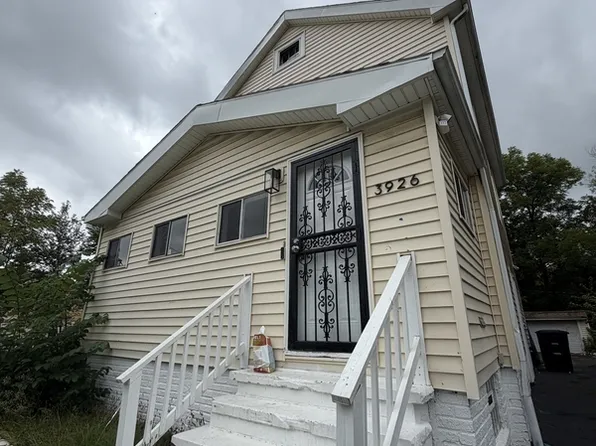 3926 E 121st St, Cleveland, OH 44105