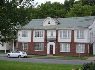139 Pleasant St APT 2, Utica, NY 13501