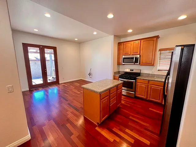 3719 Herman Ave — Photo 5