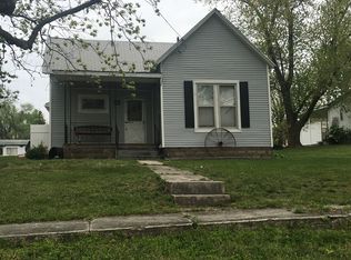 501 E Hill St, Perry, MO 63462