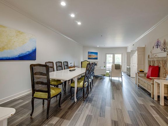 3rd image of 3818 W End Ave APT 203
