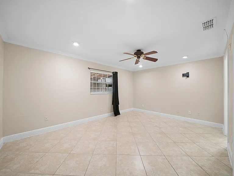 3402 Santa Barbara Blvd — Photo 13
