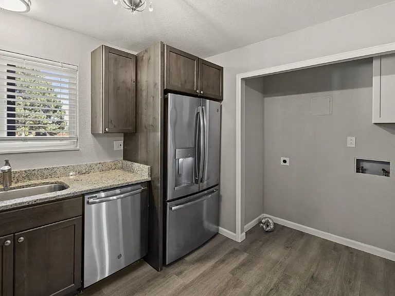 5520 Fiesta Ln #A — Photo 20