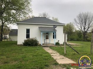 230 Thompson St, Soldier, KS 66540