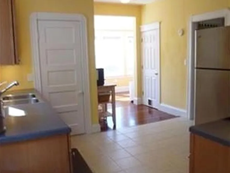 9 Aberdeen Rd #2 — Photo 11