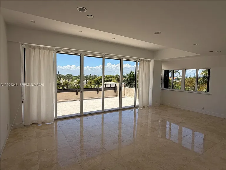 151 Crandon Blvd #444 — Photo 7