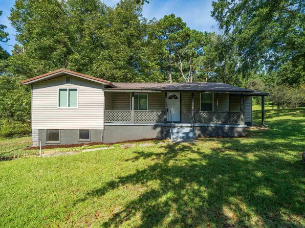 1674 Republic Rd, Mount Olive, AL 35117