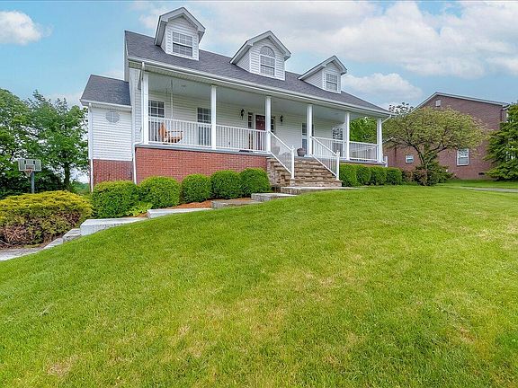 2nd image of 835 Isaac Shelby Cir E