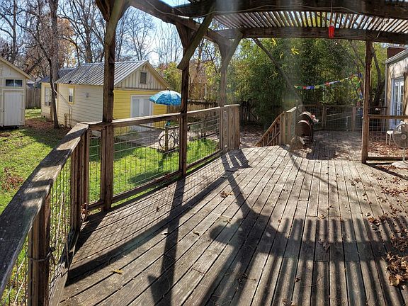 5th image of 4407 1/2 Avenue H