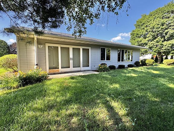 4th image of 1303 Hadley COURT