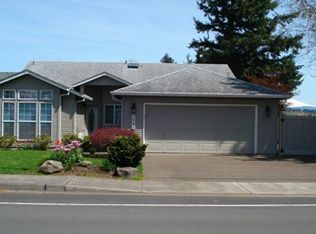 1348 SW Hensley Rd, Troutdale, OR 97060