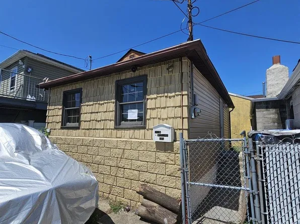 562 Midland Ave APT A, Staten Island, NY 10306