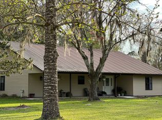 438 SW Elim Church Rd, Fort White, FL 32038