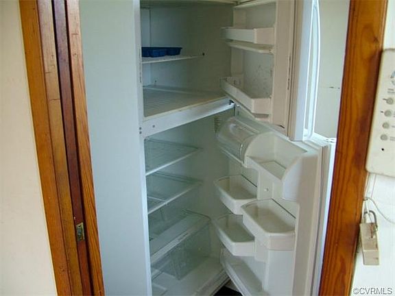 4th image of 1220 Baylors Ln