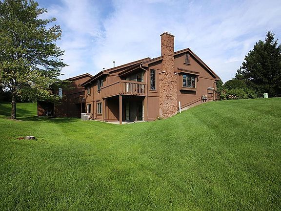 3rd image of 3424 Eagle Circle Ct NE