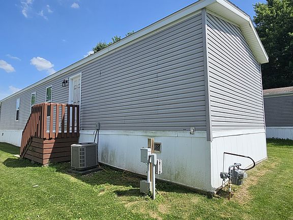 5th image of 5112 N Fairmount St Lot 124