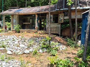 500 Cooper Hollow Rd, Tellico Plains, TN 37385
