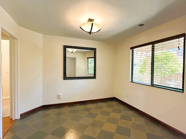 1413 Magnolia Ave — Photo 12