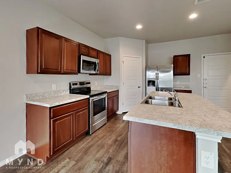 12923 Cicely Ct — Photo 4