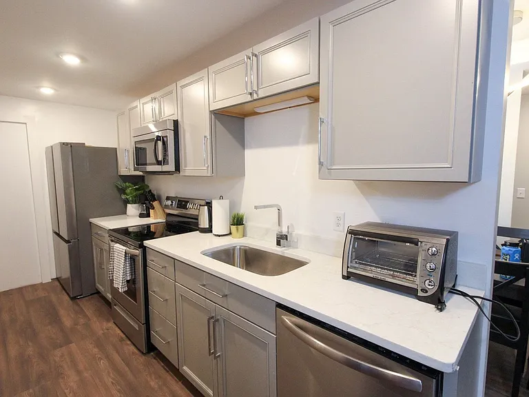 522 Stewart Ave — Photo 73