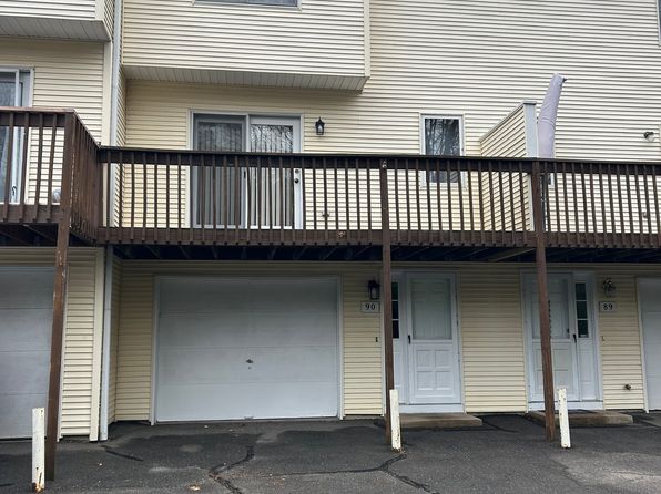 410 Emmett St UNIT 90, Bristol, CT 06010