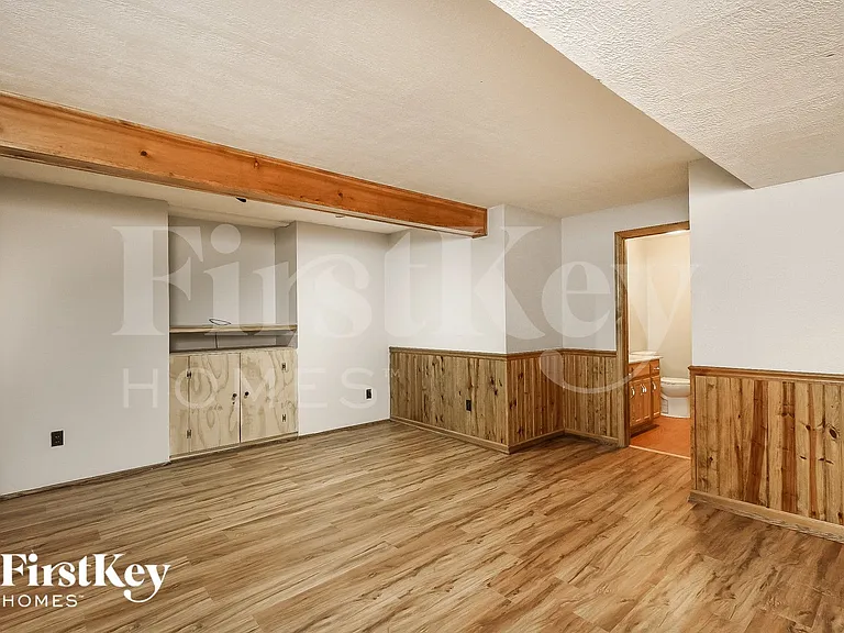 10126 N Wyandotte St — Photo 14