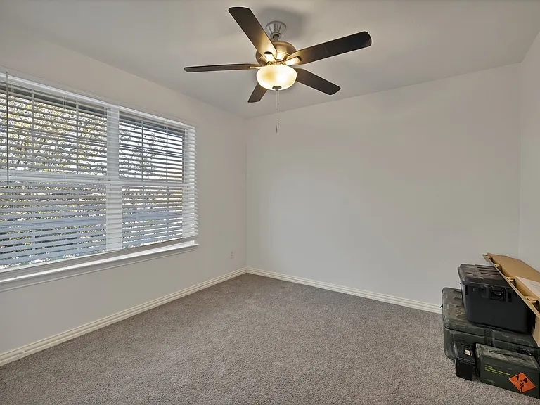 1708 Kittyhawk Dr — Photo 27