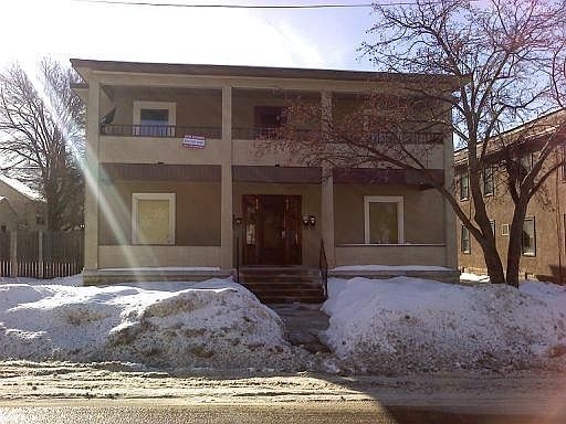 1st image of 412 22nd Ave NE #3