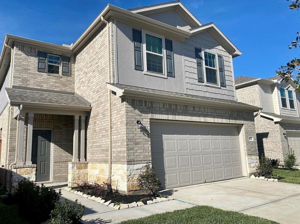 21114 Dolphin Bay Ln