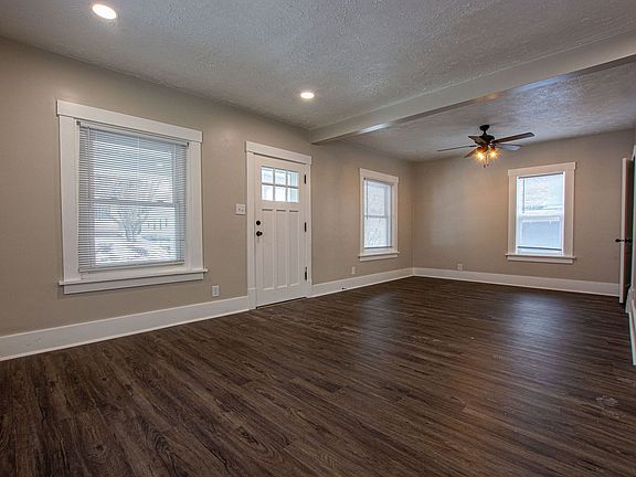 2nd image of 4418 Marcy St