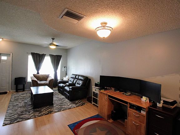 3rd image of 27 Whitehead Cir #27