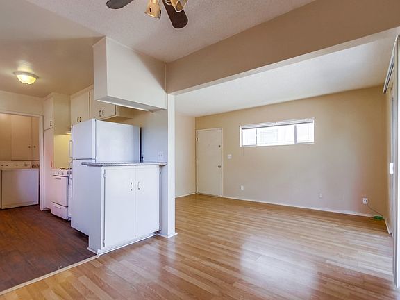 5th image of 4433-35 36th St