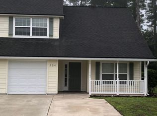 304 Gary Cir, Saint Marys, GA 31558