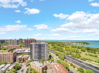 3950 N Lake Shore Dr #907B, Chicago, IL 60613
