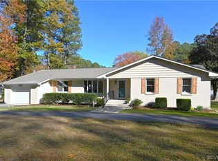530 Pine Ln, West Point, VA 23181